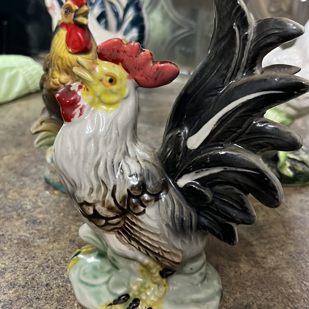 Antique Japanese Rooster Sculptures Set of Two - Picture 4 of 6